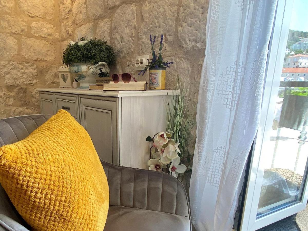 Waterfront "Prosper" - Zf Hvar Đảo Hvar Ngoại thất bức ảnh